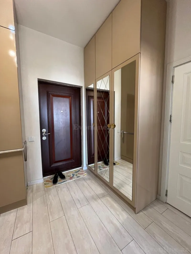 Satılır 2 otaqlı Mənzil Yeni tikili 67 m² Azadlıq prospekti m. - şəkil 10