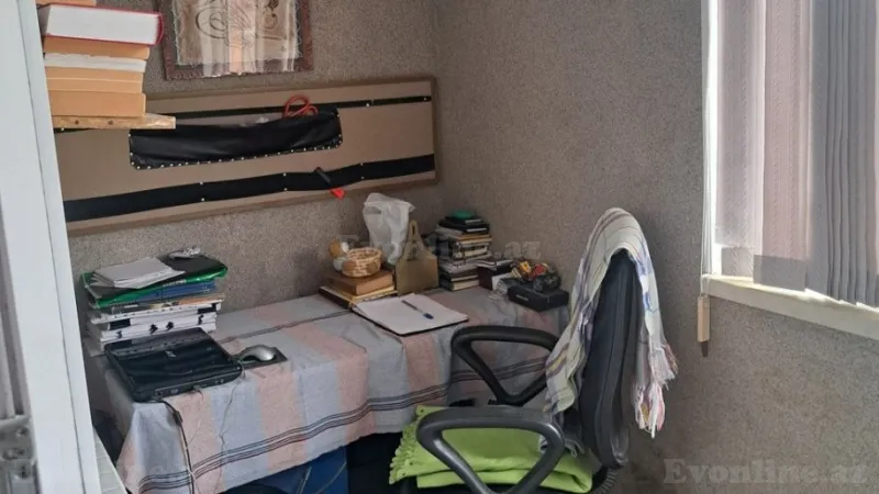 Satılır 4 otaqlı Mənzil Köhnə tikili 100 m² Lökbatan - şəkil 2