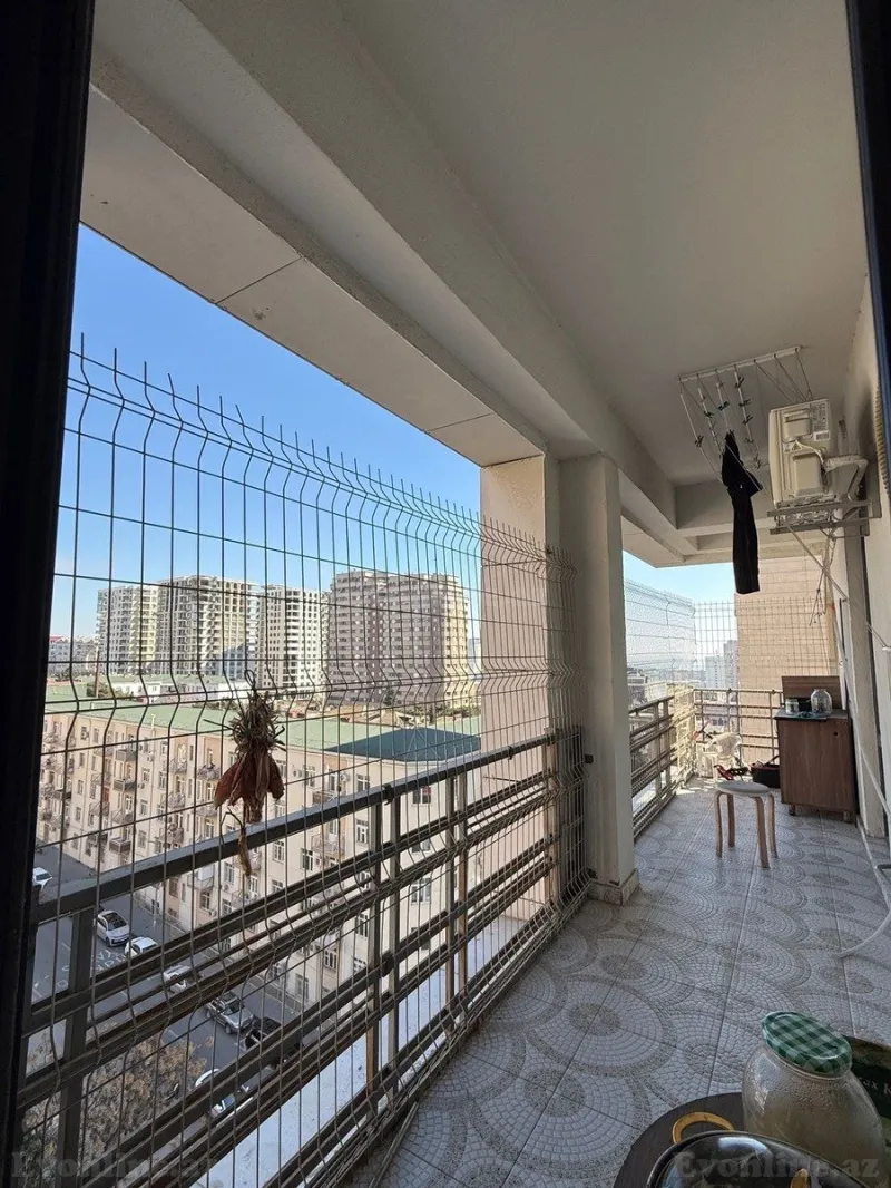 Satılır 4 otaqlı Mənzil Yeni tikili 170 m² 28 May m. - şəkil 7