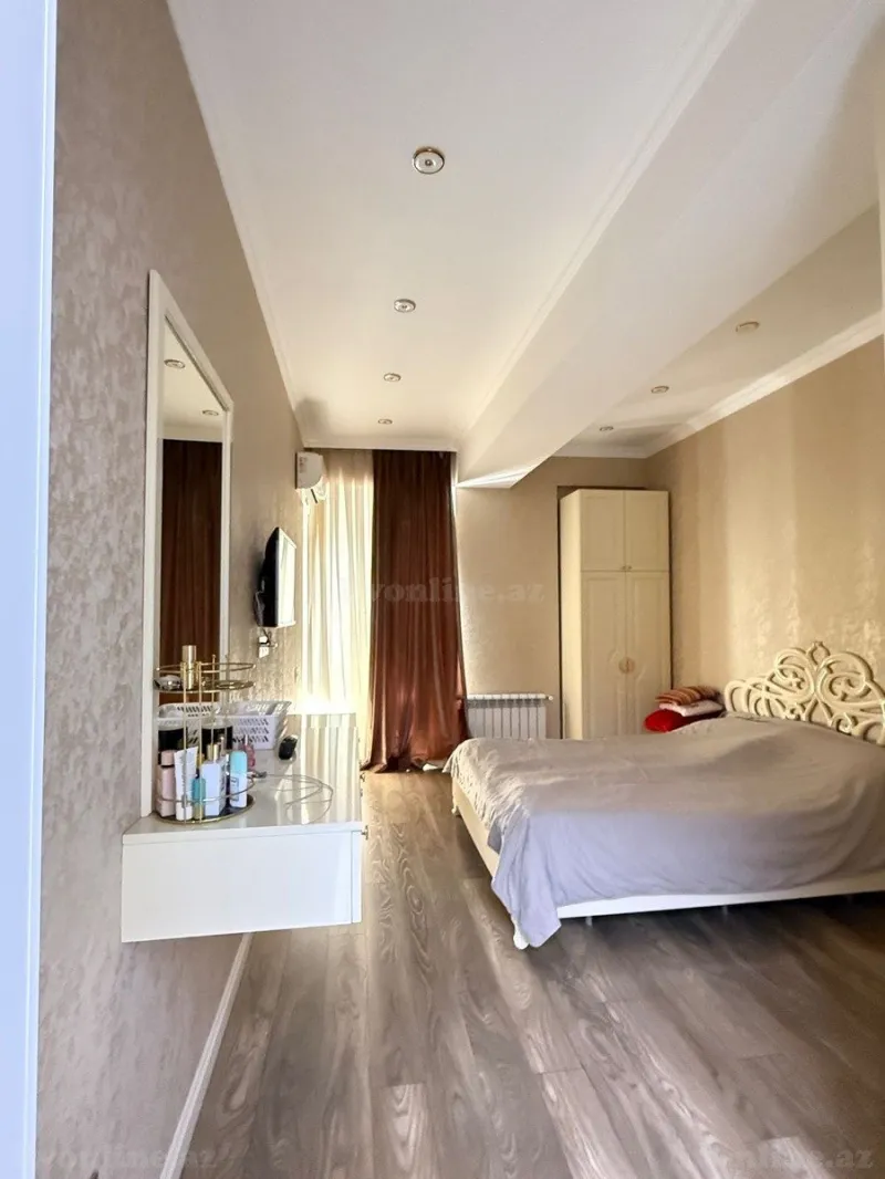 Satılır 4 otaqlı Mənzil Yeni tikili 170 m² 28 May m. - şəkil 9