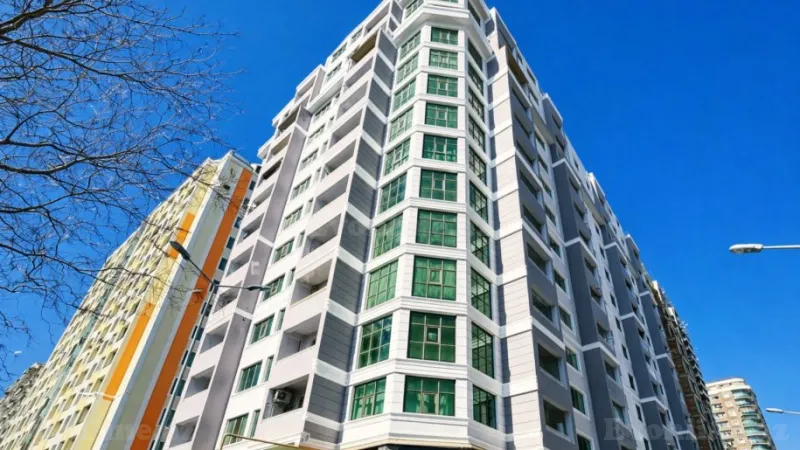 3 otaqlı Mənzil 126 m² Nəsimi r. Satılır