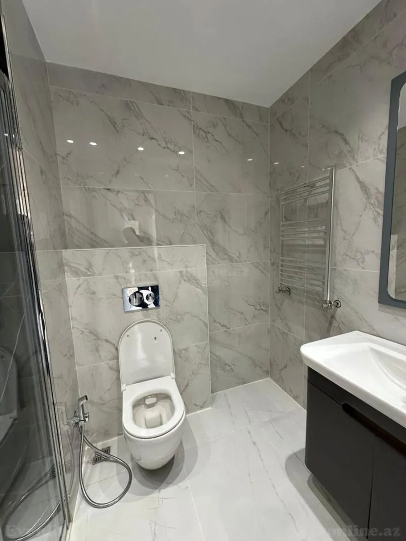 Satılır 3 otaqlı Mənzil Yeni tikili 70 m² İnşaatçılar m. - şəkil 6