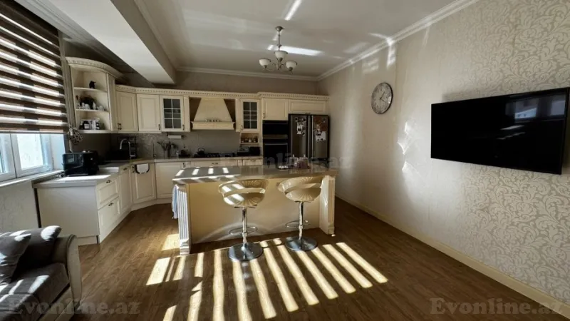 Satılır 5 otaqlı Mənzil Yeni tikili 220 m² Yasamal - şəkil 2