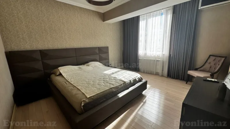 Satılır 5 otaqlı Mənzil Yeni tikili 220 m² Yasamal - şəkil 8