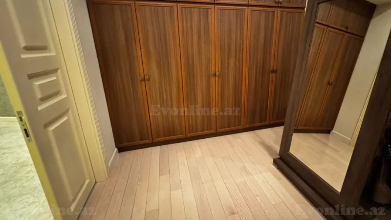 Satılır 5 otaqlı Mənzil Yeni tikili 220 m² Yasamal - şəkil 15