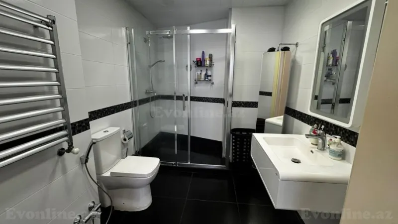 Satılır 5 otaqlı Mənzil Yeni tikili 220 m² Yasamal - şəkil 19