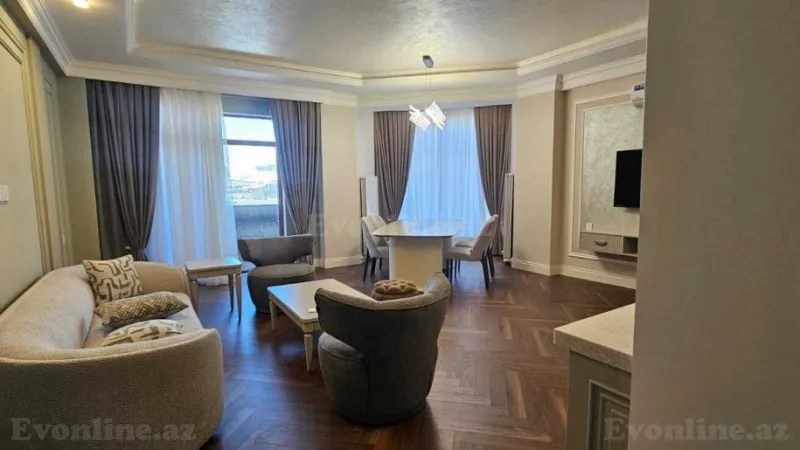 3 otaqlı Mənzil 115 m² Xətai m. Kirayə verilir