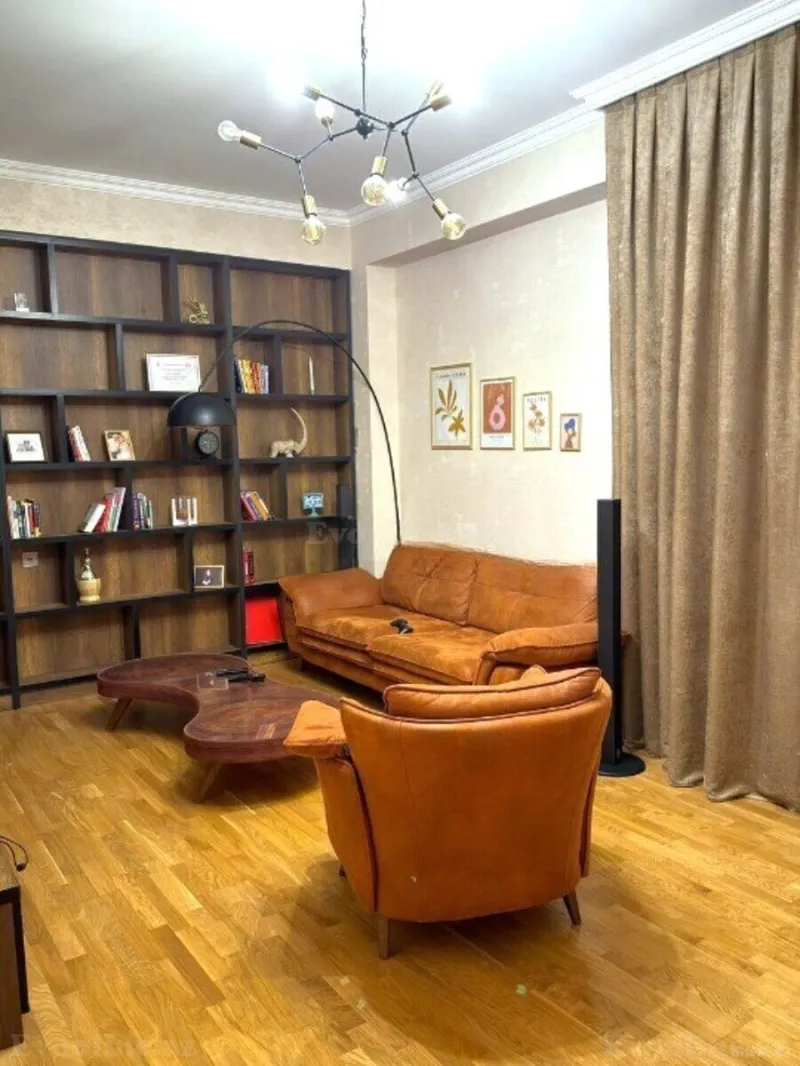 2 otaqlı Mənzil 70 m² Yasamal r. Satılır