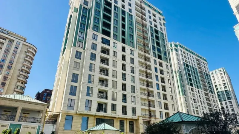 4 otaqlı Mənzil 220 m² Gənclik m. Satılır