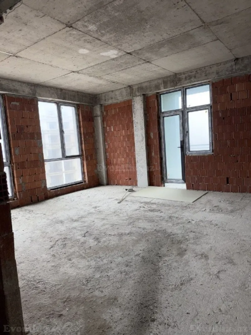 Satılır 4 otaqlı Mənzil Yeni tikili 220 m² Gənclik m. - şəkil 5