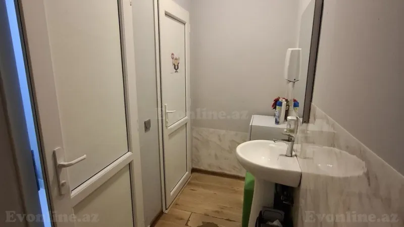 Kirayə verilir Ofis 280 m² Elmlər Akademiyası m. - şəkil 6