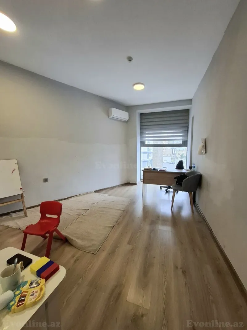 Kirayə verilir Ofis 280 m² Elmlər Akademiyası m. - şəkil 12