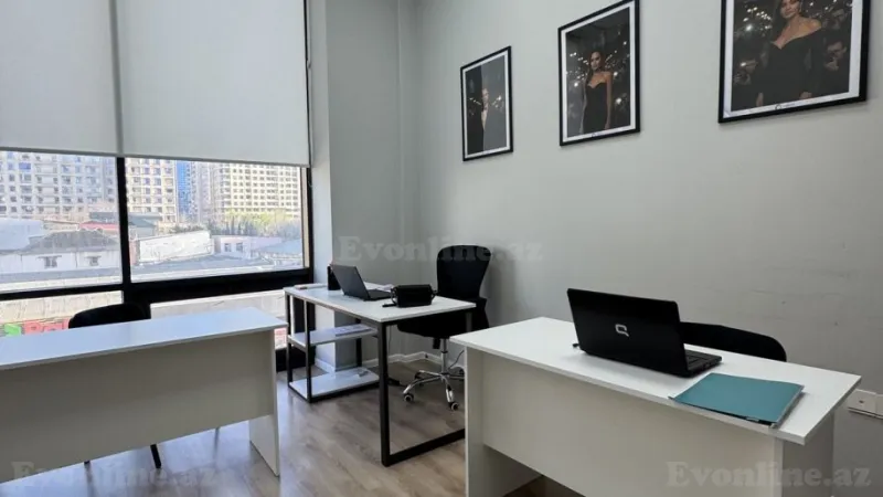 1 otaqlı Ofis 30 m² 8 Noyabr m. Kirayə verilir
