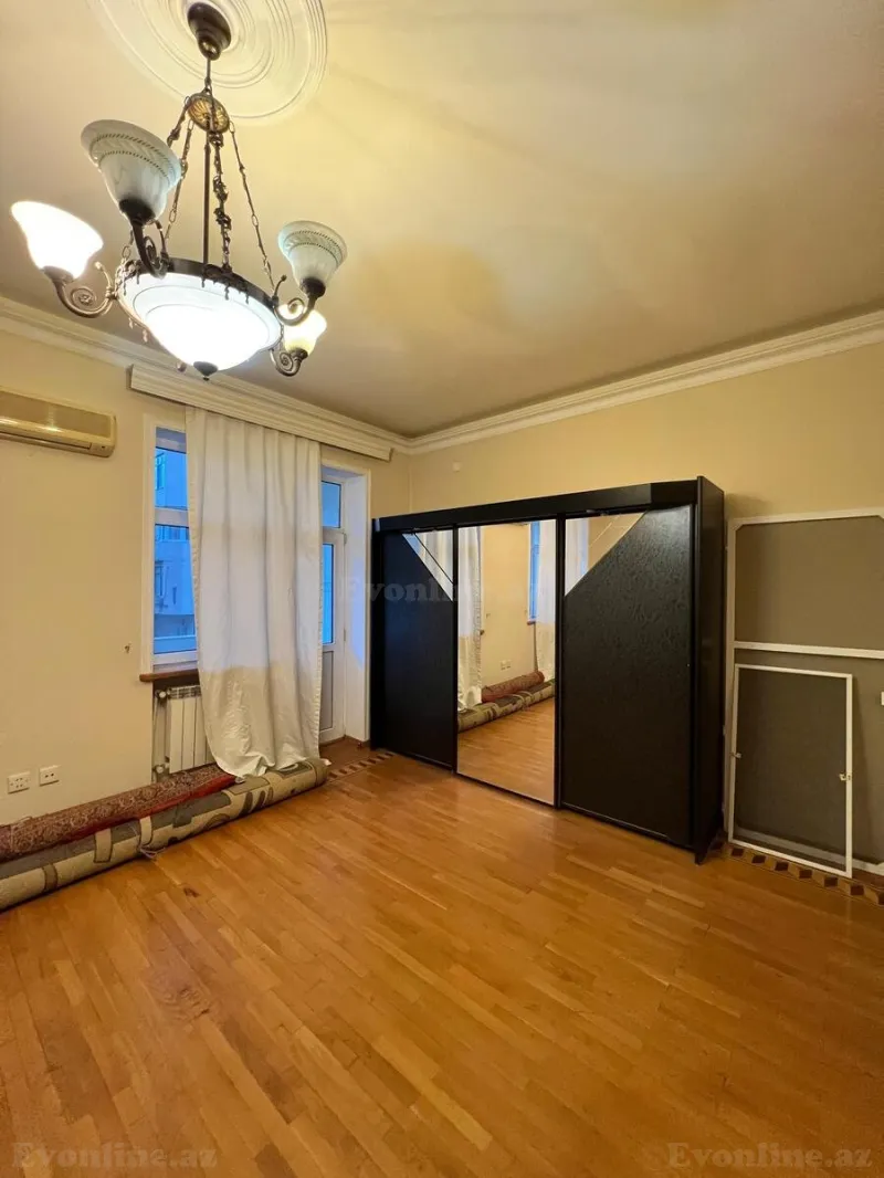 Kirayə verilir 3 otaqlı Mənzil Yeni tikili 120 m² Nərimanov r. - şəkil 9