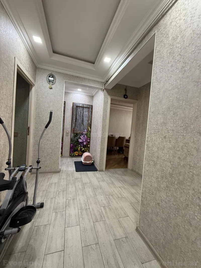 Satılır 3 otaqlı Mənzil Köhnə tikili 80 m² 7-ci mikrorayon - şəkil 8