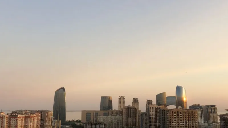 4 otaqlı Mənzil 200 m² Nərimanov r. Kirayə verilir