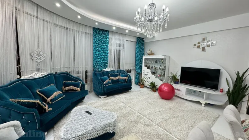 Kirayə verilir 4 otaqlı Mənzil Yeni tikili 200 m² Nərimanov r. - şəkil 5