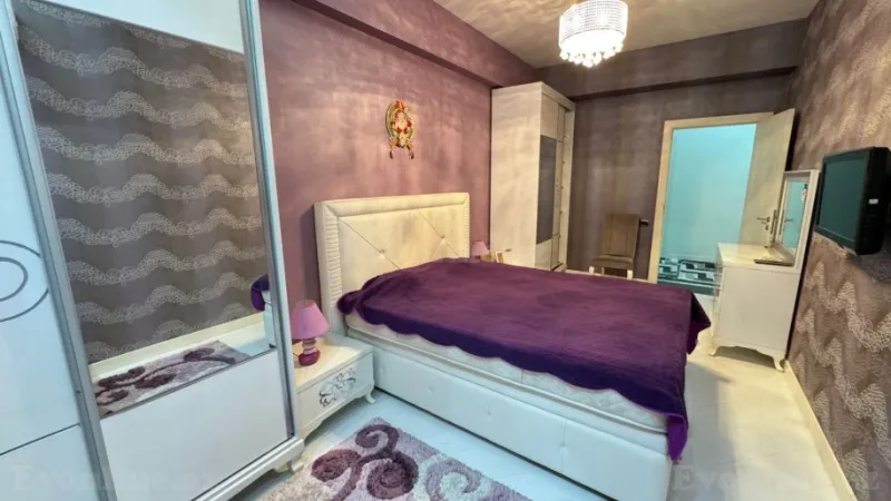 Kirayə verilir 4 otaqlı Mənzil Yeni tikili 200 m² Nərimanov r. - şəkil 14