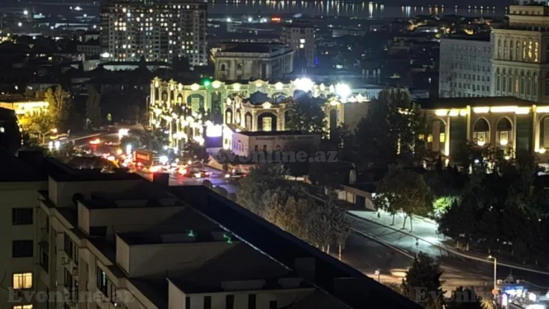 Satılır 4 otaqlı Mənzil Yeni tikili 135 m² Azadlıq prospekti m. - şəkil 14