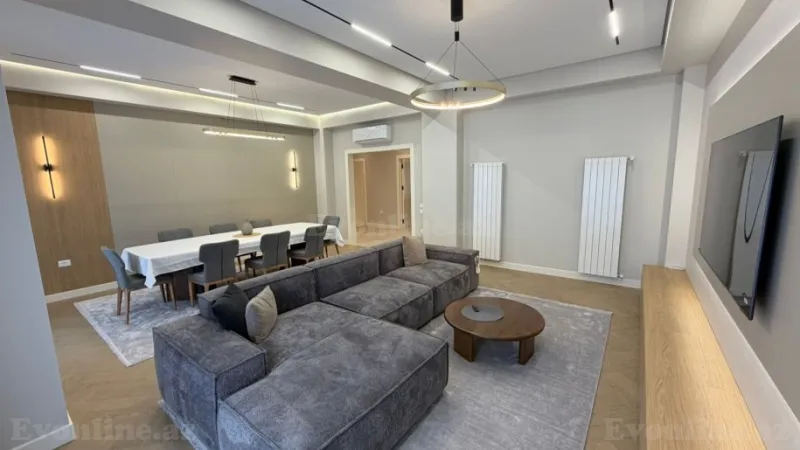 5 otaqlı Mənzil 195 m² Xətai r. Satılır