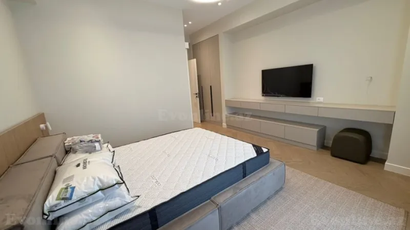 Satılır 5 otaqlı Mənzil Yeni tikili 195 m² Xətai r. - şəkil 6