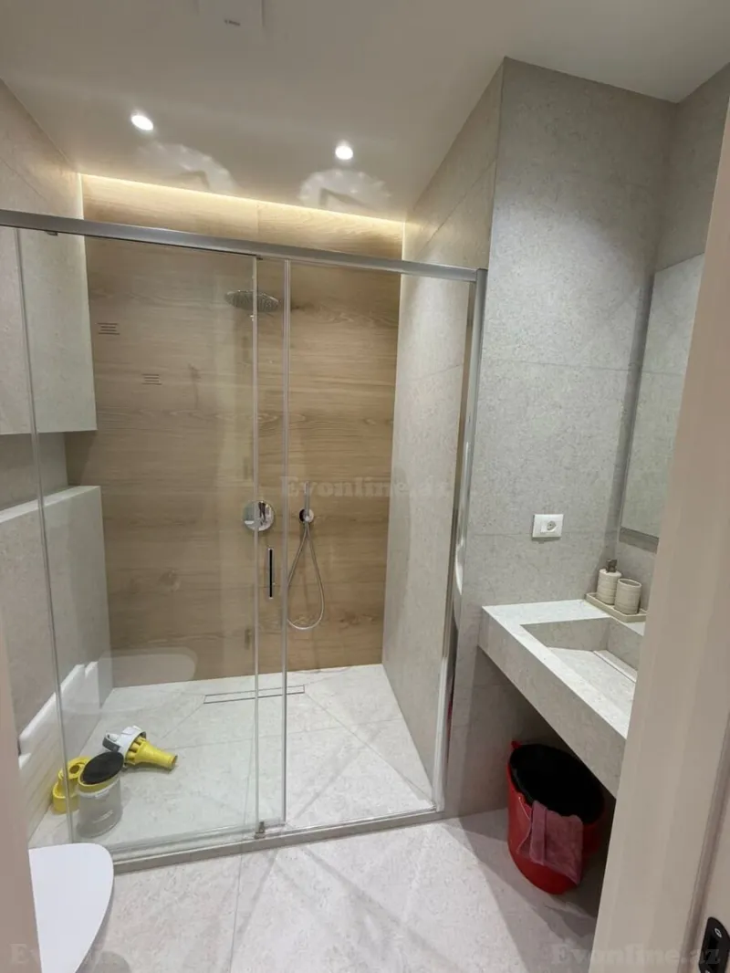 Satılır 5 otaqlı Mənzil Yeni tikili 195 m² Xətai r. - şəkil 8