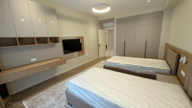 Satılır 5 otaqlı Mənzil Yeni tikili 195 m² Xətai r. - şəkil 9