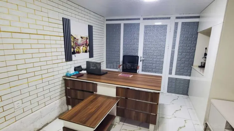 Satılır Obyekt 35 m² 8-ci mikrorayon