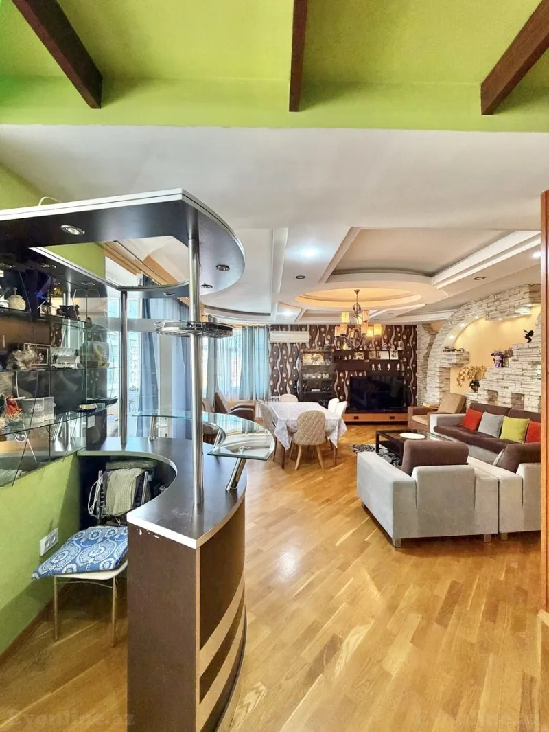 Satılır 4 otaqlı Mənzil Yeni tikili 191 m² Nizami m. - şəkil 6