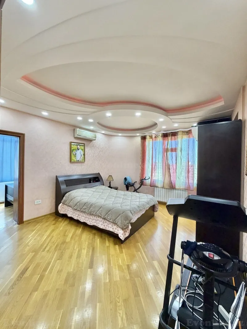 Satılır 4 otaqlı Mənzil Yeni tikili 191 m² Nizami m. - şəkil 13