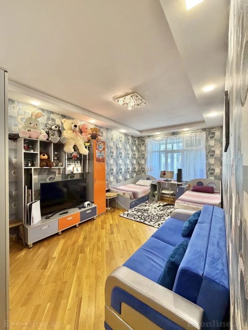 Satılır 4 otaqlı Mənzil Yeni tikili 191 m² Nizami m. - şəkil 20