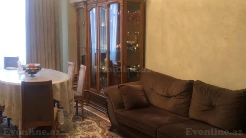 Satılır 3 otaqlı Mənzil Yeni tikili 90 m² İnşaatçılar m. - şəkil 2