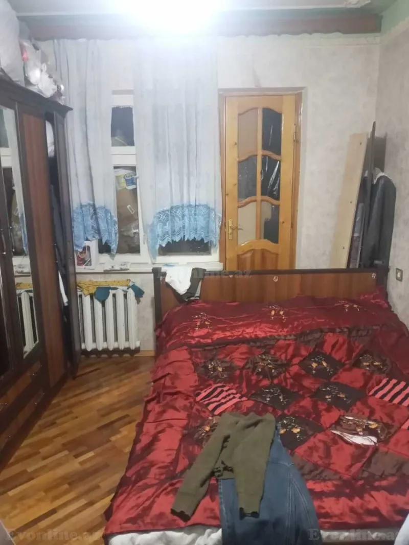 Satılır 2 otaqlı Mənzil Köhnə tikili 62 m² Əhmədli