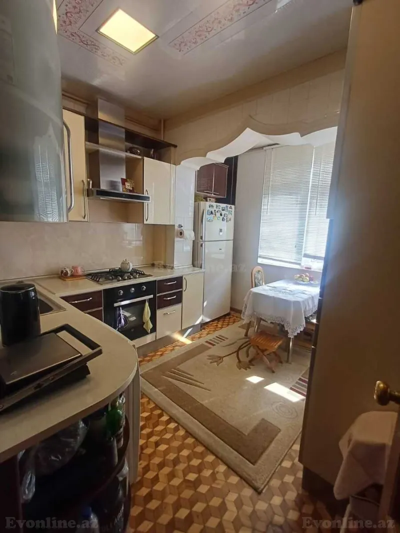 Satılır 5 otaqlı Mənzil Köhnə tikili 120 m² 8-ci mikrorayon - şəkil 13