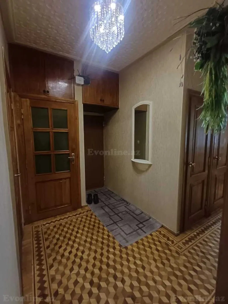 Satılır 5 otaqlı Mənzil Köhnə tikili 120 m² 8-ci mikrorayon - şəkil 18
