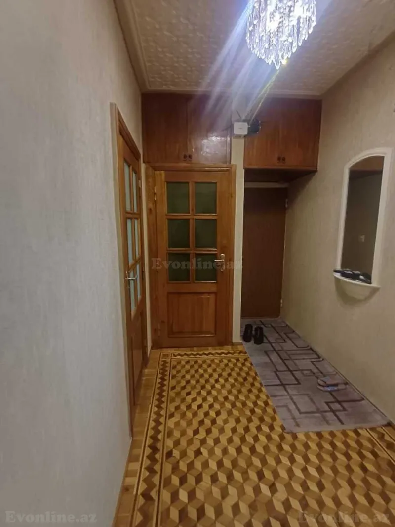 Satılır 5 otaqlı Mənzil Köhnə tikili 120 m² 8-ci mikrorayon - şəkil 19