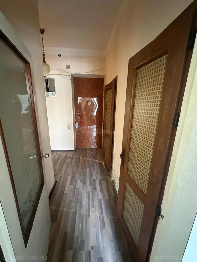 Satılır 3 otaqlı Mənzil Köhnə tikili 80 m² Yasamal - şəkil 12