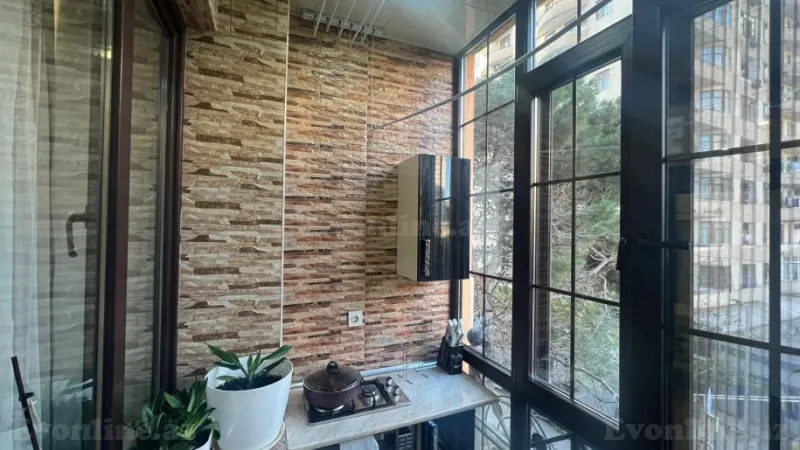 Satılır 4 otaqlı Mənzil Yeni tikili 200 m² Nəsimi r. - şəkil 14