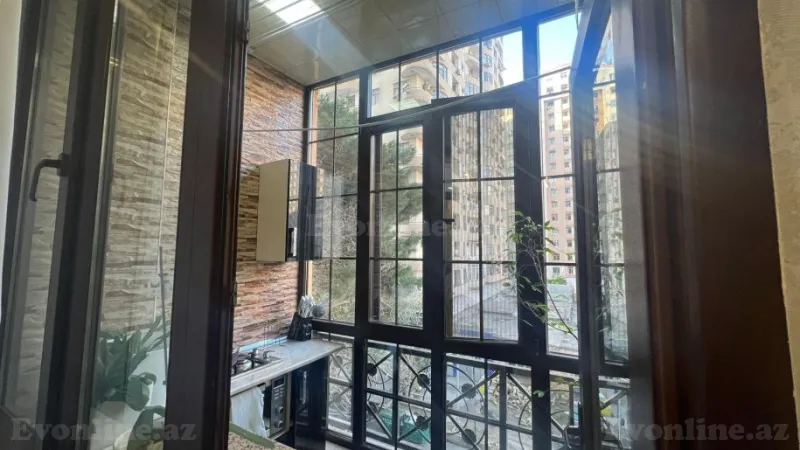 Satılır 4 otaqlı Mənzil Yeni tikili 200 m² Nəsimi r. - şəkil 15