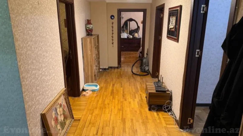 Satılır 5 otaqlı Mənzil Köhnə tikili 140 m² Nizami m. - şəkil 5