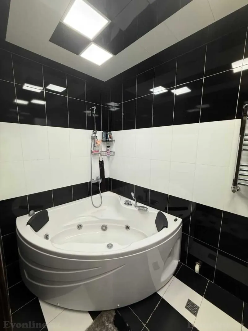 Kirayə verilir 2 otaqlı Mənzil Yeni tikili 119 m² Xətai m. - şəkil 14