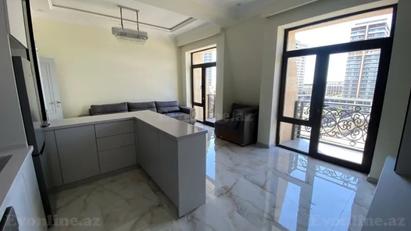 Satılır 4 otaqlı Mənzil Yeni tikili 121 m² Xətai r. - şəkil 5