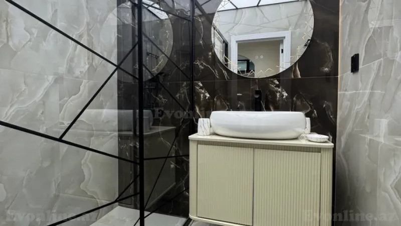 Satılır 2 otaqlı Mənzil Köhnə tikili 65 m² Nərimanov r. - şəkil 5