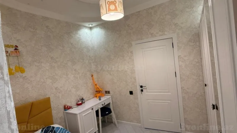 Satılır 4 otaqlı Mənzil Yeni tikili 130 m² Həzi Aslanov m. - şəkil 15