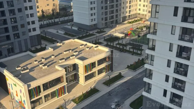 Satılır 3 otaqlı Mənzil Yeni tikili 75 m² 20 Yanvar m.