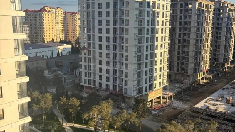 Satılır 3 otaqlı Mənzil Yeni tikili 75 m² 20 Yanvar m. - şəkil 2