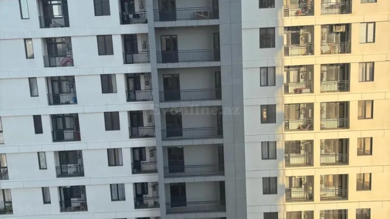 Satılır 3 otaqlı Mənzil Yeni tikili 75 m² 20 Yanvar m. - şəkil 3