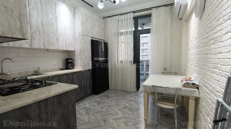 Kirayə verilir 3 otaqlı Mənzil Yeni tikili 120 m² Xətai m. - şəkil 10