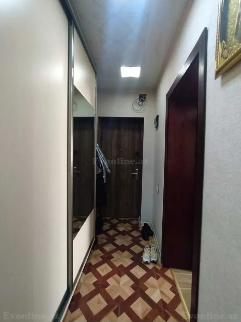 Satılır 4 otaqlı Mənzil Köhnə tikili 100 m² Sabunçu r. - şəkil 12