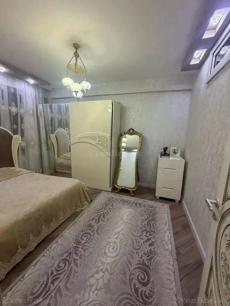 Satılır 3 otaqlı Mənzil Yeni tikili 70 m² Gənclik m. - şəkil 12